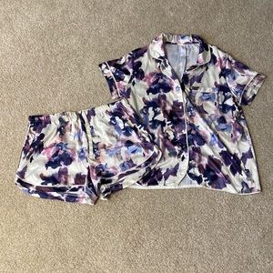 Stars Above silk short pajamas